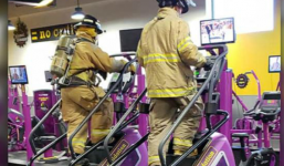 Lính cứu hỏa đi 110 bước để tưởng nhớ ngày 11/9