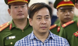 Cựu trung tá công an cùng Vũ 'nhôm' xin được khắc phục hậu quả