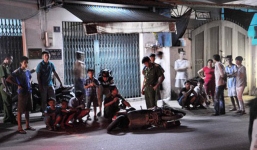 Người phụ nữ bị 2 thanh niên táo tợn đạp ngã xe, cướp tài sản