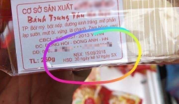 Được bày bán trước cả ngày sản xuất, chiếc bánh trung thu 'đến từ tương lai' khiến dân tình hoang mang tột độ