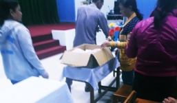 Vụ người nhà ôm thi thể 2 bé song sinh kéo đến BV Vĩnh Long: “Nếu phát hiện 1 bé chết lưu, sao bác sĩ không cứu bé còn lại?”