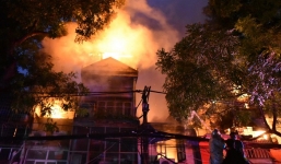 Cháy lớn gần Bệnh viện Nhi Trung ương: Thiệt hại khủng khiếp