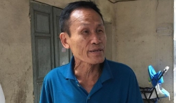 Ông Hiệp 'khùng' nói từ hôm cháy nhà bị đuổi đánh 3 lần đến rách da tai, chảy máu