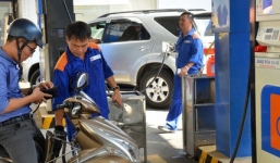 Tăng thuế môi trường với xăng, dầu từ 1/1/2019