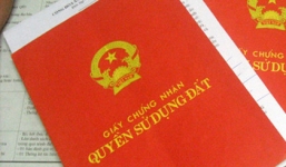 Chuyện lạ có thật: Xã cấp sổ đỏ cho người mới 1 tuổi và chưa chào đời