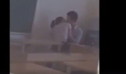 Bị tố quan hệ với cô giáo trong clip nóng, chủ tịch xã khẳng định: 'Không phải tôi'