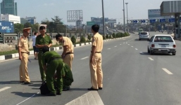 Đại úy CSGT lái ô tô gây tai nạn khiến 2 người tử vong tại chỗ