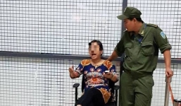 Mang hành lý quá cân, nữ hành khách lớn tiếng mắng nhân viên hàng không