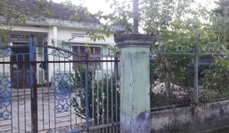 Tá hỏa phát hiện cụ ông chết nhiều ngày trong nhà, thi thể không còn nhận dạng được