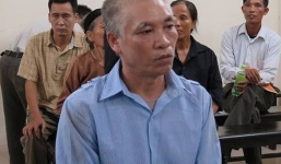 Gã đàn ông giết em họ, đốt xác phi tang đêm 30 tết khai báo quanh co tại tòa