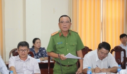 Long An: Công an vào cuộc vụ trưởng công an xã đòi 100 triệu đồng làm CMND