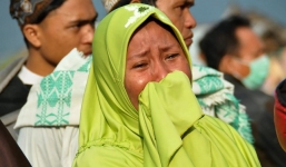 Khoảnh khắc kinh hoàng trong thảm họa kép ở Indonesia qua lời kể nạn nhân