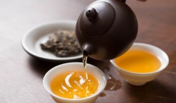 Làm 4 việc này sau bữa ăn sẽ 'bào mòn' sức khỏe: Tiếc rằng bạn vẫn đang mắc mà không biết