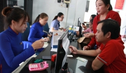 Hơn 57.000 chỗ được đặt mua trong một giờ bán vé tàu Tết Kỷ Hợi
