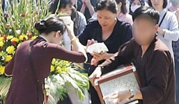 Xôn xao thông tin sau lễ cất nóc chùa, hòm công đức cả trăm triệu bị thanh niên lạ mặt ngang nhiên ôm đi