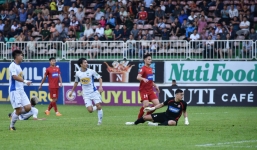 HLV HAGL tiếc cho Xuân Trường, tiết lộ về tình trạng của Văn Thanh