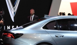 Giáo sư Xoay: Bạn tôi nhờ đặt hộ xe VinFast, rất có thể tôi đặt hàng mẫu xe Beckham đã xem