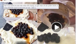 Đặt mua bánh trà sữa trân châu trên mạng, cô gái nhận về sản phẩm khiến ai cũng thốt lên: Quả là mối tình sai trái