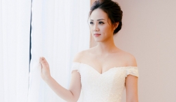 Lại lộ thêm ảnh bạn gái Công Lý đi thử váy cưới gợi cảm