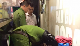 Sài Gòn: Quán trà sữa bị ném vật thể lạ gây nổ, nhiều người thoát chết