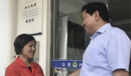 Nữ công nhân trả lại số tiền nhặt được bằng cả 7 năm đi làm