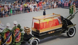 Hình ảnh Lễ an táng nguyên Tổng Bí thư Đỗ Mười trở về với đất mẹ quê hương