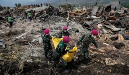 Thảm họa kép ở Indonesia: Còn ít nhất 5000 người mất tích