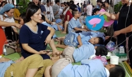 Nguyên nhân khiến 300 học sinh ở Ninh Bình nhập viện cấp cứu