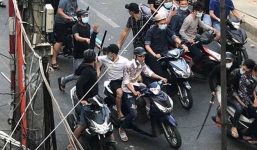 Hỗn chiến kinh hoàng, 30 giang hồ đuổi đánh thanh niên 9X nguy kịch