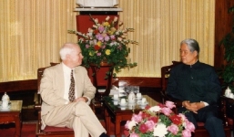 Màn đối đáp thâm thúy của cố Tổng Bí thư Đỗ Mười với Ngoại trưởng Mỹ