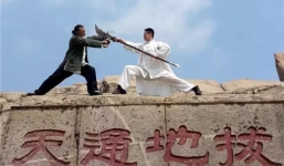 Hậu duệ Hoắc Nguyên Giáp tung Bát Quái Chưởng khiến Thành Long 'lĩnh đủ'