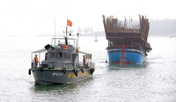 Tàu cá cùng 44 ngư dân Quảng Nam bất ngờ bị chìm ở Trường Sa