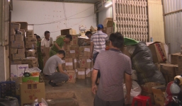 Thu giữ gần 1000 thùng hạt nêm, bột ngọt không rõ nguồn gốc