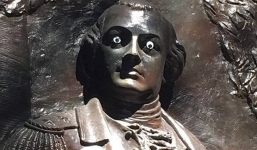 Mỹ: Cảnh sát ráo riết truy tìm kẻ cả gan mạo phạm dung nhan tượng danh tướng