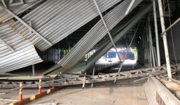 Công an đang phong tỏa hầm Thủ Thiêm, giao thông giờ cao điểm buổi sáng bị tê liệt