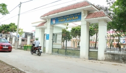 Hà Nội: Kỷ luật cô giáo bị phụ huynh tố ép học sinh tát nhau trên lớp