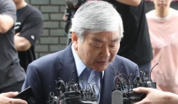 Chủ tịch hãng hàng không quốc gia Hàn Quốc bị truy tố vì tội tham ô và biển thủ công quỹ