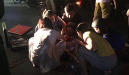 Nghi can đâm người yêu cũ giữa phố gọi điện bảo mẹ cô gái 'lên Hà Nội hốt xác con về'