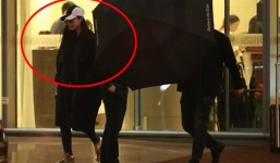 Sau 3 tháng dính vào scandal trốn thuế, Phạm Băng Băng lần đầu xuất hiện tại sân bay ở Bắc Kinh 