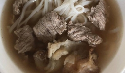 Nấu phở cho mẹ chồng ốm nhưng vẫn bị lạnh nhạt, nàng dâu khiến dân tình cười nghiêng ngả khi cho xem ảnh tô phở