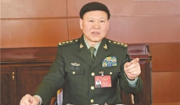 Trung Quốc hai trừ đảng, tước quân hàm tướng tự vẫn