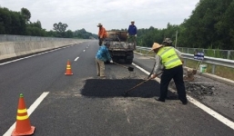 Cao tốc Đà Nẵng- Quảng Ngãi 34.000 tỷ đồng: Chuyên gia lo ngại có thể hỏng tiếp