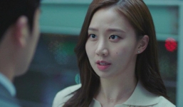 Thấy chồng tỏ vẻ quan tâm sức khỏe bạn thân, vợ không mảy may nghi ngờ cho tới đêm định mệnh nọ