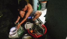 Không muốn vắt óc nghĩ quà 20/10 cho vợ, chồng tuyên bố một câu xanh rờn, nào ngờ vợ cao tay khiến anh khóc ròng