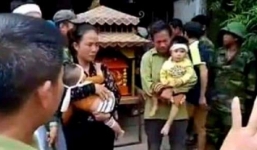 Cô giáo tử vong do va chạm xe hiệu trưởng: Mẹ già ngất xỉu, con 8 tháng tuổi tìm hơi sữa