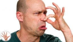 Khi 2 bộ phận này có mùi hôi, là dạ dày đường ruột của bạn đang có bệnh: Nên đi kiểm tra!