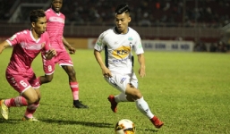 Chuyên gia chỉ tên 3 cầu thủ đủ sức thay hậu vệ Văn Thanh