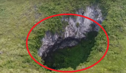 Thám hiểm hang động khổng lồ bên dưới hố sụt ở Trung Quốc