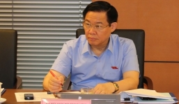 Phó Thủ tướng Vương Đình Huệ: Số khoản vay quốc tế của doanh nghiệp khiến nợ quốc gia tăng