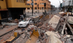 Động đất gần 7 độ Richter ở Hy Lạp, chính phủ cảnh báo sóng thần